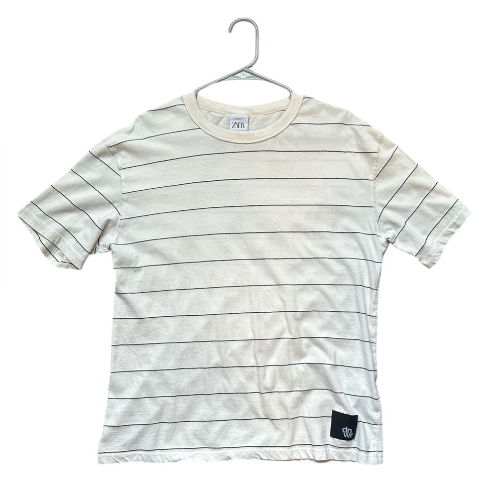Zara Men’s T-Shirt Ivory with Subtle Black Lines, Size: Medium